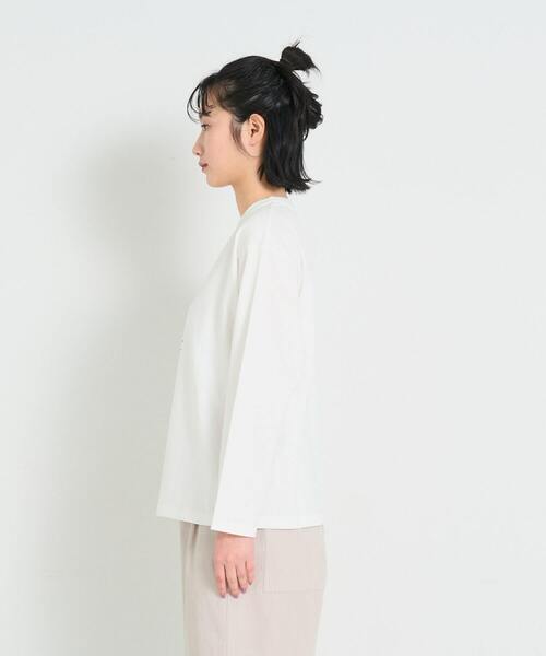 conges payes ADIEU TRISTESSE（コンジェ ペイエ アデュートリステス）の「ichiro yamaguchi.長袖Tシャツ（Tシャツ/カットソー・レディース・ホワイト/ライトグレー・FREE）」の10枚目の写真