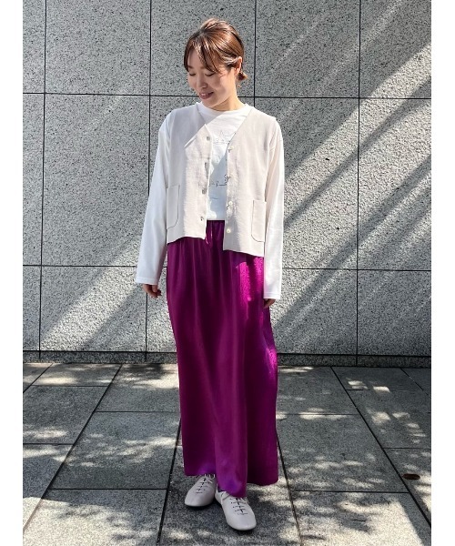 conges payes ADIEU TRISTESSE（コンジェ ペイエ アデュートリステス）の「ichiro yamaguchi.長袖Tシャツ（Tシャツ/カットソー・レディース・ホワイト/ライトグレー・FREE）」の4枚目の写真