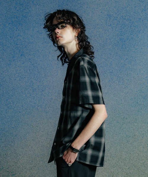 CRIMIE(クライミー)の「RAYS WATCH SILVER(アナログ腕時計・メンズ・シルバー/ブラック×シルバー・L/M)」の6枚目の写真