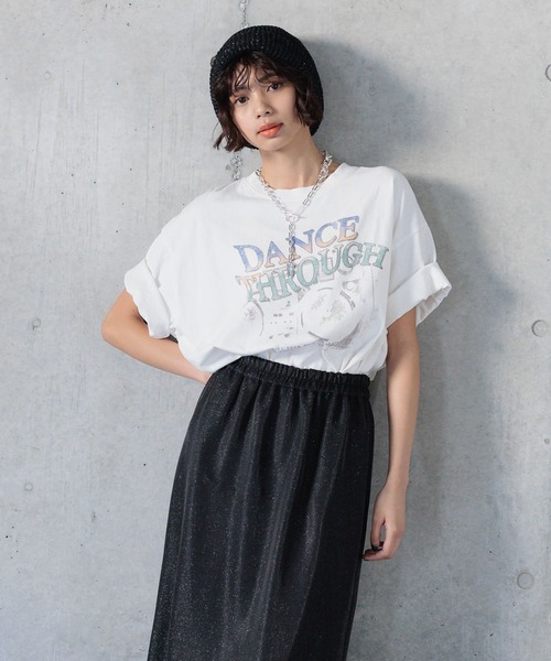 PAGEBOY(ページボーイ)の「ミュージックロックTシャツ(Tシャツ/カットソー・レディース・チャコールグレー/モスグリーン/アイボリー/オフホワイト・FREE)」の13枚目の写真