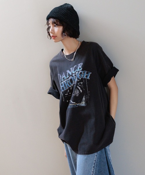 PAGEBOY(ページボーイ)の「ミュージックロックTシャツ(Tシャツ/カットソー・レディース・チャコールグレー/モスグリーン/アイボリー/オフホワイト・FREE)」の15枚目の写真