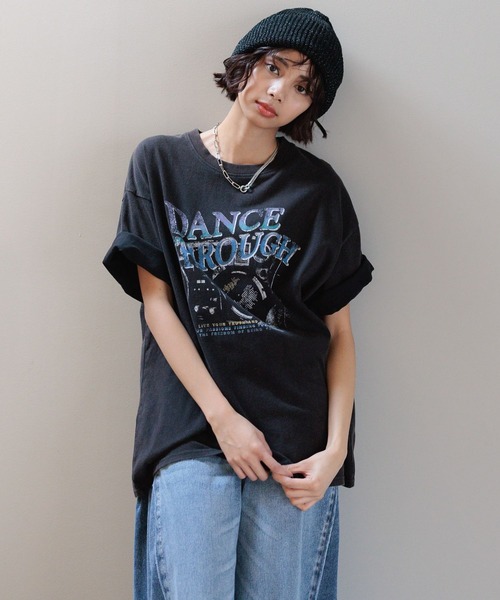 PAGEBOY(ページボーイ)の「ミュージックロックTシャツ(Tシャツ/カットソー・レディース・チャコールグレー/モスグリーン/アイボリー/オフホワイト・FREE)」の16枚目の写真
