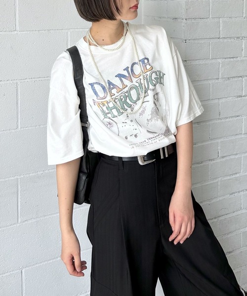 PAGEBOY(ページボーイ)の「ミュージックロックTシャツ(Tシャツ/カットソー・レディース・チャコールグレー/モスグリーン/アイボリー/オフホワイト・FREE)」の6枚目の写真