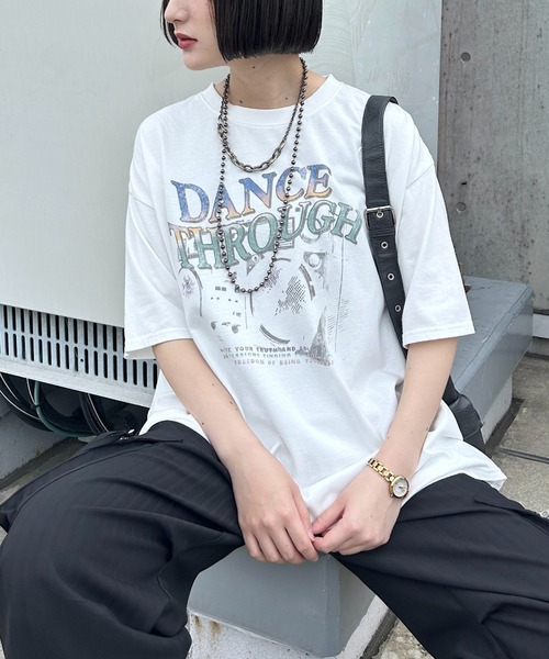 PAGEBOY(ページボーイ)の「ミュージックロックTシャツ(Tシャツ/カットソー・レディース・チャコールグレー/モスグリーン/アイボリー/オフホワイト・FREE)」の8枚目の写真