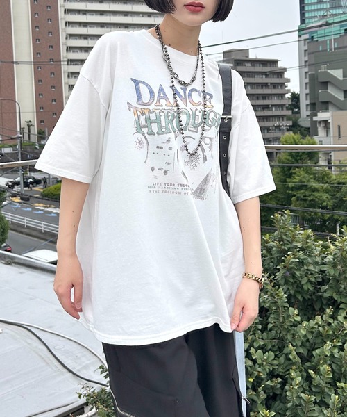 PAGEBOY(ページボーイ)の「ミュージックロックTシャツ(Tシャツ/カットソー・レディース・チャコールグレー/モスグリーン/アイボリー/オフホワイト・FREE)」の7枚目の写真
