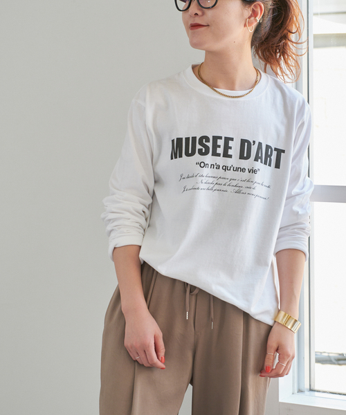 Spick & Span(スピックアンドスパン)の「MUSEE DART ロゴロンT(Tシャツ/カットソー・レディース・ホワイト/チャコールグレー・FREE)」の17枚目の写真