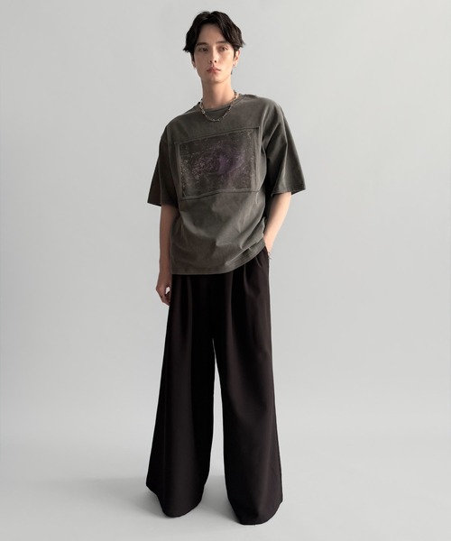 Classical Origin(クラシカルオリジン)の「ピグメント加工ダブルレイヤーデザインプリントTシャツ/Pigment-Dyed Double-Layered Design Print T-Shirt(Tシャツ/カットソー・メンズ・オフホワイト/グレイッシュベージュ/チャコールグレー・MEDIUM/SMALL/LARGE)」の12枚目の写真