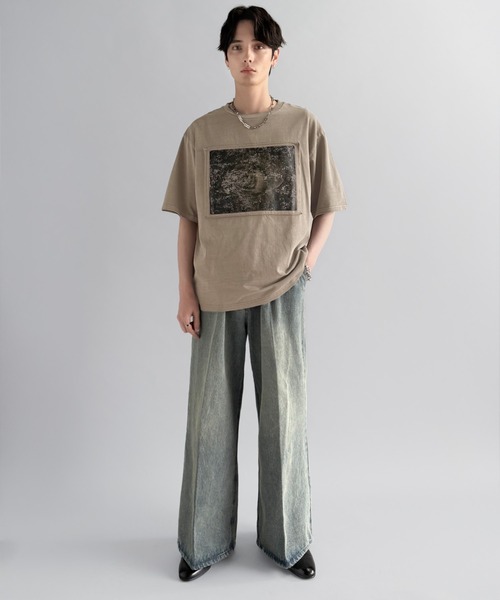 Classical Origin(クラシカルオリジン)の「ピグメント加工ダブルレイヤーデザインプリントTシャツ/Pigment-Dyed Double-Layered Design Print T-Shirt(Tシャツ/カットソー・メンズ・オフホワイト/グレイッシュベージュ/チャコールグレー・MEDIUM/SMALL/LARGE)」の18枚目の写真