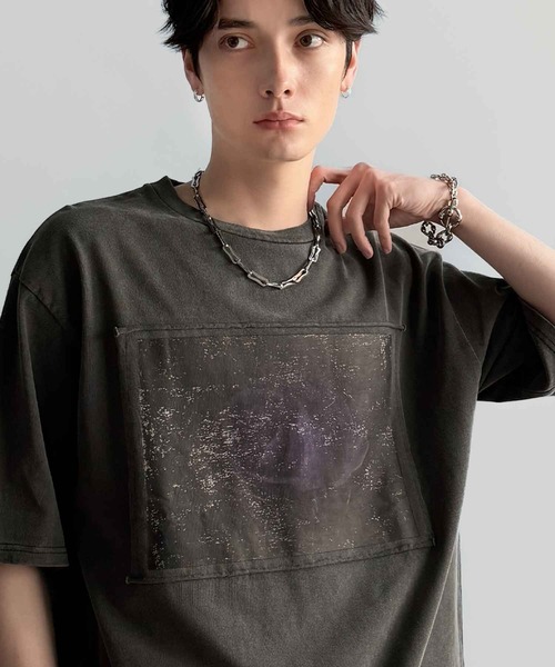 Classical Origin(クラシカルオリジン)の「ピグメント加工ダブルレイヤーデザインプリントTシャツ/Pigment-Dyed Double-Layered Design Print T-Shirt(Tシャツ/カットソー・メンズ・オフホワイト/グレイッシュベージュ/チャコールグレー・MEDIUM/SMALL/LARGE)」の20枚目の写真