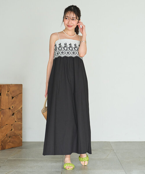 La boutique BonBon（ラブティックボンボン）の「【お上品映え◎】スカラップ刺繍Aラインキャミワンピース（ワンピース・レディース・ホワイト/ブラック・36/38）」の20枚目の写真