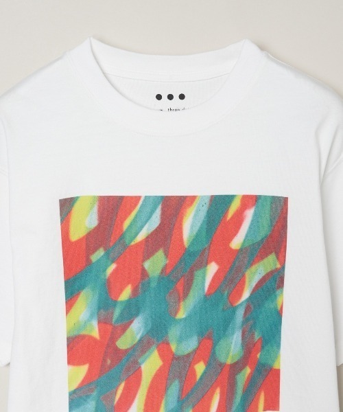 three dots(スリードッツ)の「グラフィック Tシャツ(Tシャツ/カットソー・レディース・ホワイト系その他2/ホワイト系その他/ホワイト系その他3・XS/S/M/L)」の6枚目の写真