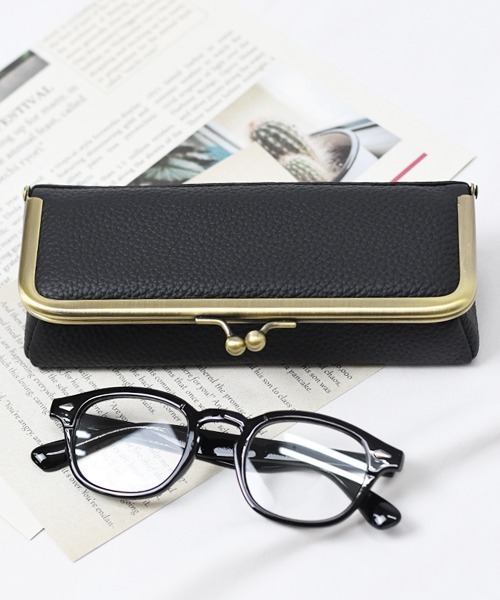 Fun & Daily(ファンアンドデイリー)の「F&D : カウレザーメガネ&小物ケース(メガネ・レディース・ベージュ/ブラック・FREE)」の1枚目の写真