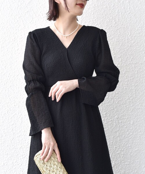 訳あり特価♪ タグ付き未使用 シップス SHIPS カシュクールワンピース 黒 セール/ブランド古着】長袖ワンピース(ワンピース)|ships