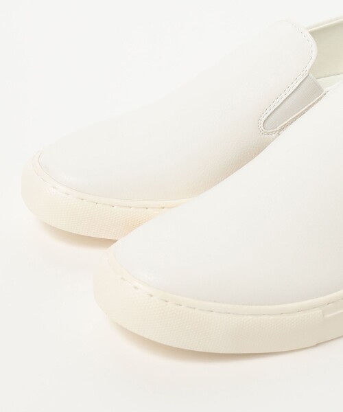 BEAMS HEART（ビームスハート）の「ドレス スリップオン（スニーカー・メンズ・ブラック/ホワイト・MEDIUM/LARGE/SMALL）」の11枚目の写真