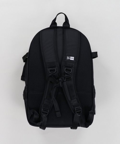 NEW ERA（ニューエラ）の「【NEWERA/ニューエラ】大容量28Lユニセックスリュック/PC収納・通学・通勤・旅行・部活に最適なバックパック（バックパック/リュック・メンズ・ブラック・ONESIZE）」の12枚目の写真