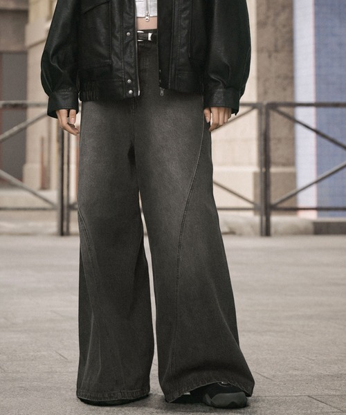 ENDER PRODUCTS(エンダープロダクツ)の「ヴィンテージ加工立体裁断フレアワイドデニム【ENDER PRODUCTS/エンダープロダクツ】(デニムパンツ・メンズ・グレー/ブラック・L)」の1枚目の写真