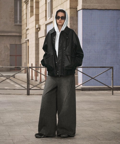 ENDER PRODUCTS(エンダープロダクツ)の「ヴィンテージ加工立体裁断フレアワイドデニム【ENDER PRODUCTS/エンダープロダクツ】(デニムパンツ・メンズ・グレー/ブラック・L)」の5枚目の写真