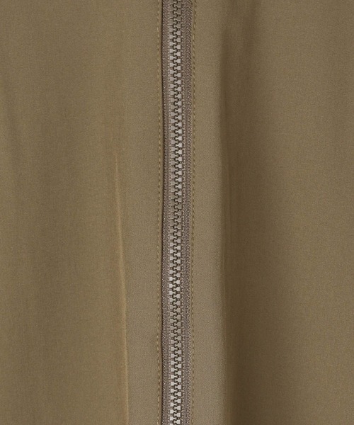 LOWRYS FARM（ローリーズファーム）の「ＳＷＩＭオールインワン　 323893（水着・キッズ・ブラック/カーキ・110cm/120cm/130cm）」の3枚目の写真