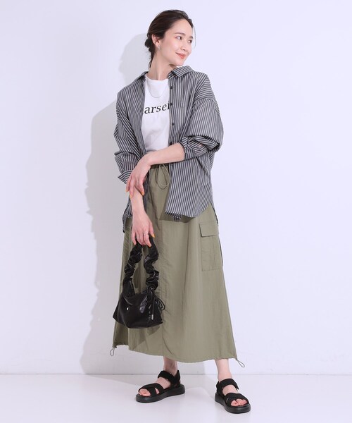 Cutie Blonde(キューティーブロンド)の「◆大人の抜け感コーデに シアーストライプ BIGシャツ(シャツ/ブラウス・レディース・ピンク系7/グレー系その他3/ブルー系7・00)」の6枚目の写真