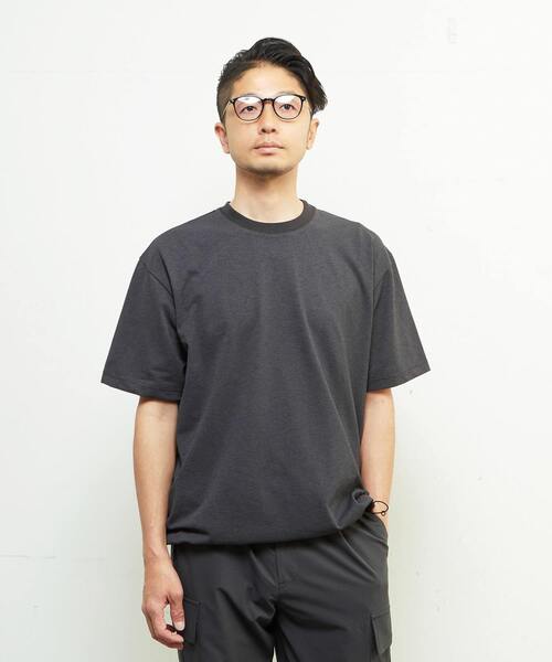 MEN'S MELROSE(メンズメルローズ)の「プライムフレックスドットメッシュハイファンクショナルTシャツ(Tシャツ/カットソー・メンズ・ブラック/チャコールグレー/ライトグレー・4/3)」の4枚目の写真