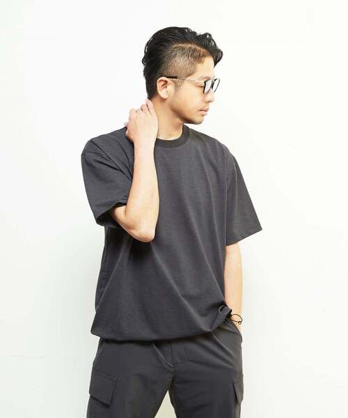 MEN'S MELROSE(メンズメルローズ)の「プライムフレックスドットメッシュハイファンクショナルTシャツ(Tシャツ/カットソー・メンズ・ブラック/チャコールグレー/ライトグレー・4/3)」の5枚目の写真