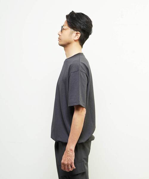 MEN'S MELROSE(メンズメルローズ)の「プライムフレックスドットメッシュハイファンクショナルTシャツ(Tシャツ/カットソー・メンズ・ブラック/チャコールグレー/ライトグレー・4/3)」の13枚目の写真