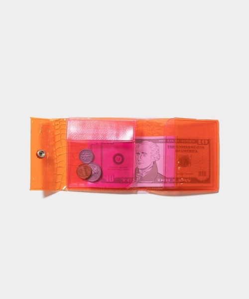 nothing to hide vinyl card wallet（財布）｜beautiful people