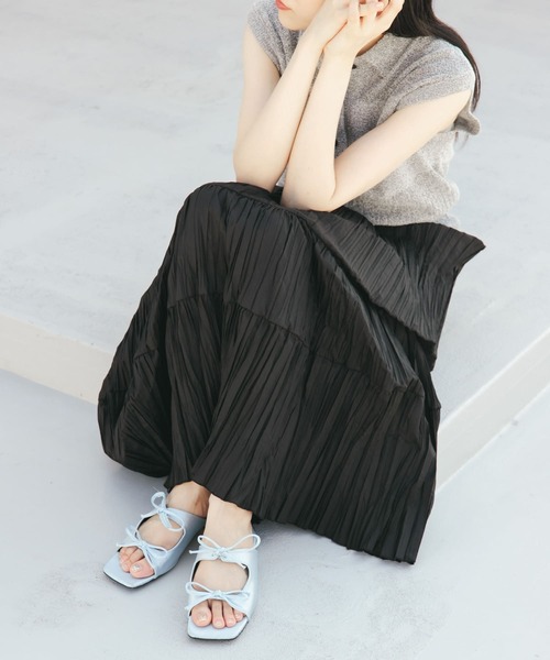 KBF（ケイビーエフ）の「サテンリボンミュール（サンダル・レディース・ブラック/ブルー・37/38）」の19枚目の写真