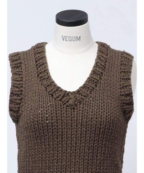 VEQUM（VEQUM）の「【VEQUM】HAND COMPACT KNIT（ニット/セーター・レディース・ブラック/ブラウン/アイボリー・FREE）」の5枚目の写真
