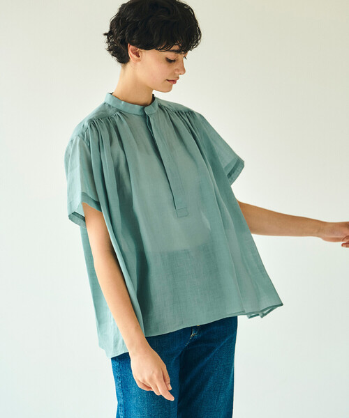 LE GLAZIK(ルグラジック)の「LE GLAZIK | ラミー スタンドカラープルオーバーシャツ WOMEN(シャツ/ブラウス・レディース・アイボリー/ブルー系その他/ピンク系その他・36)」の2枚目の写真