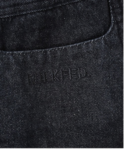 MILKFED.（ミルクフェド）の「CENTER PLEAT DETAIL DENIM PANTS（デニムパンツ・レディース・ブラック/ライトブルー・S/M）」の14枚目の写真