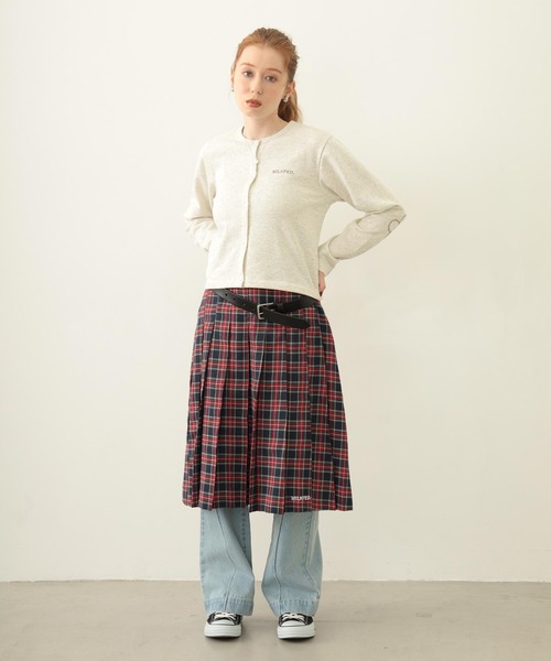 MILKFED.（ミルクフェド）の「CENTER PLEAT DETAIL DENIM PANTS（デニムパンツ・レディース・ブラック/ライトブルー・S/M）」の5枚目の写真