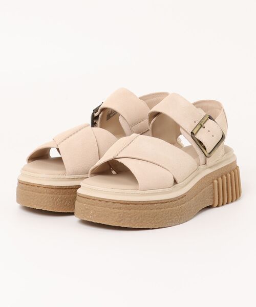 Clarks(クラークス)の「【Clarks】クラークス Evamar Wish(エヴァマー ウィッシュ)(サンダル・レディース・キナリ/ブラック・6/5/5.5/4.5/4)」の1枚目の写真
