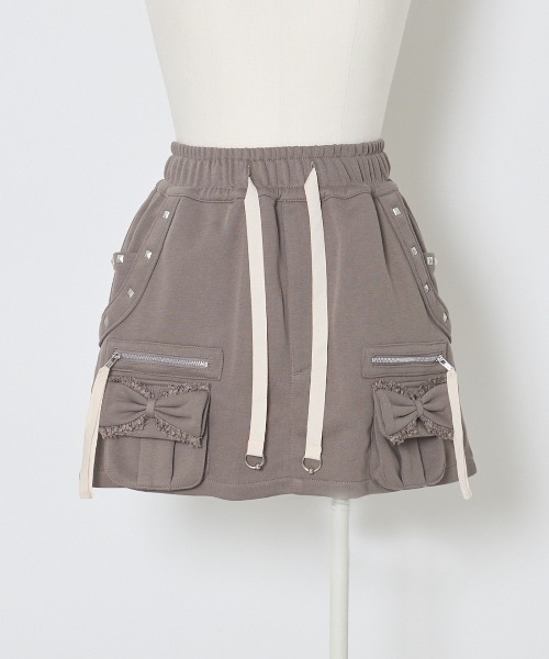 Ribbon pocket studded sweat skirt（スカート）｜AVENCHUMU