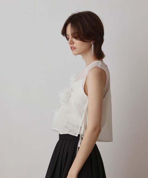 GRACE CONTINENTAL(グレースコンチネンタル)の「メッシュフラワートップ(その他トップス・レディース・ブラック/ホワイト・36/38)」の8枚目の写真