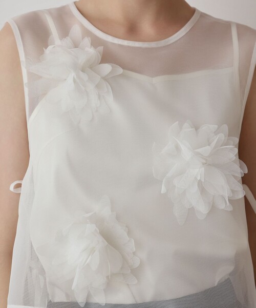 GRACE CONTINENTAL(グレースコンチネンタル)の「メッシュフラワートップ(その他トップス・レディース・ブラック/ホワイト・36/38)」の11枚目の写真