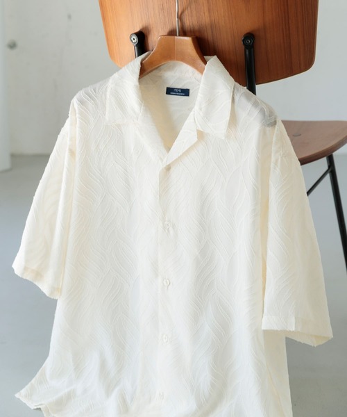 ITEMS URBANRESEARCH（アイテムズ アーバンリサーチ）の「ウェーブカッティングオープンカラーシアーシャツ（シャツ/ブラウス・メンズ・オフホワイト/ブラック・MEDIUM/LARGE）」の16枚目の写真