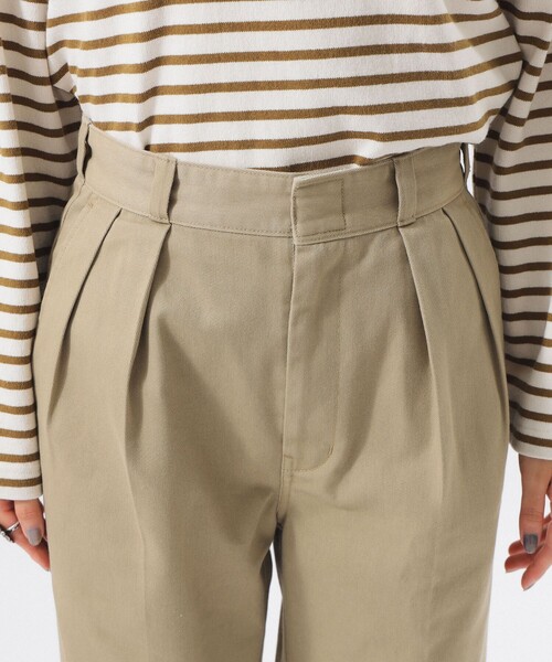 Dickies（ディッキーズ）の「【1/15再値下げ】【別注】Dickies / 2プリーツ パンツ（その他パンツ・レディース・ベージュ/ネイビー・SMALL/MEDIUM）」の6枚目の写真