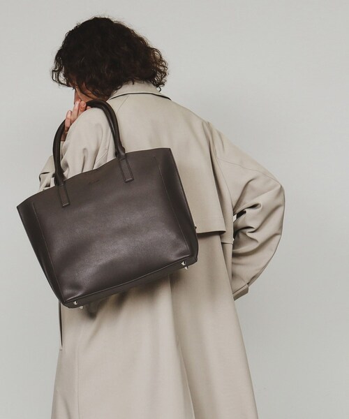 tk.TAKEO KIKUCHI（ティーケータケオキクチ）の「シングルトートバッグ【ON／OFF兼用】（トートバッグ・メンズ・ブラック/ブラウン系その他/ブラック系/ネイビー・00）」の22枚目の写真