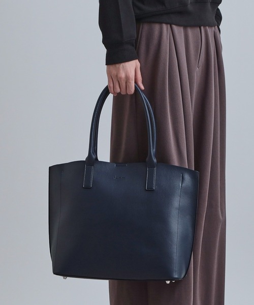 tk.TAKEO KIKUCHI（ティーケータケオキクチ）の「シングルトートバッグ【ON／OFF兼用】（トートバッグ・メンズ・ブラック/ブラウン系その他/ブラック系/ネイビー・00）」の4枚目の写真