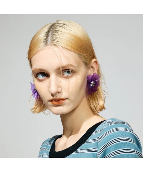 NON TOKYO BIJOU VINYL FLOWER PIERCED（ノントーキョー