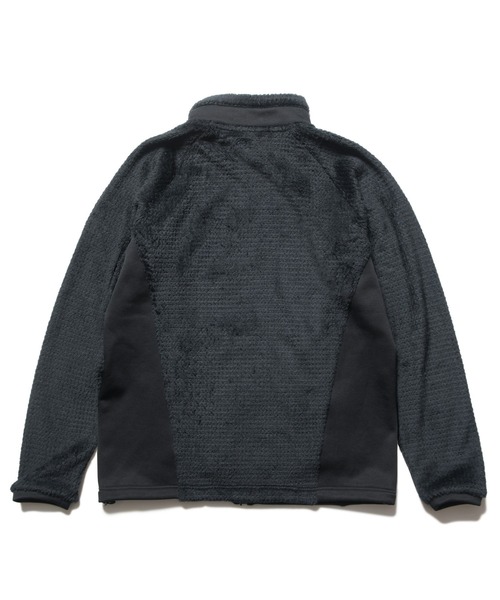 F.C.Real Bristol（エフシーレアルブリストル）の「HYBRID FLEECE BLOUSON（ブルゾン・メンズ・ブラック/ベージュ・SMALL/X-LARGE/LARGE/MEDIUM/XX-LARGE）」の8枚目の写真