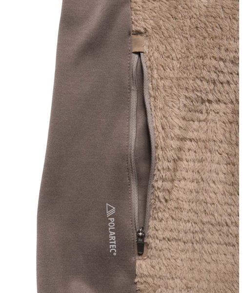 F.C.Real Bristol（エフシーレアルブリストル）の「HYBRID FLEECE BLOUSON（ブルゾン・メンズ・ブラック/ベージュ・SMALL/X-LARGE/LARGE/MEDIUM/XX-LARGE）」の6枚目の写真