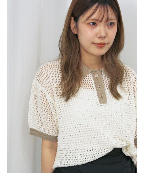 ehka sopo(エヘカソポ)の「バイカラーメッシュニットポロ(ニット/セーター・レディース・オフホワイト/ブラック/サックスブルー/ピンク・F)」の2枚目の写真