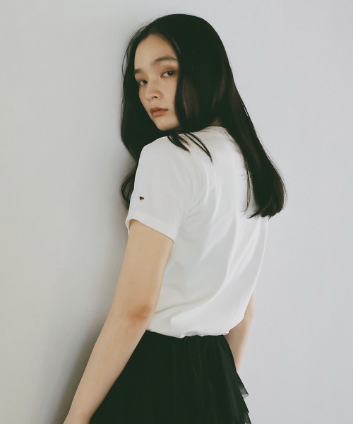 EIMY ISTOIRE（エイミーイストワール）の「merci ロゴTシャツ（Tシャツ/カットソー・レディース・チャコールグレー/ホワイト/ピンク/ラベンダー・F）」の6枚目の写真