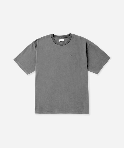 Saturdays NYC(サタデーズ ニューヨークシティ )の「Pigment Dyed Back Printed SS T-Shirt(Tシャツ/カットソー・メンズ・キナリ/チャコールグレー/ネイビー・L/M/XL/S)」の2枚目の写真