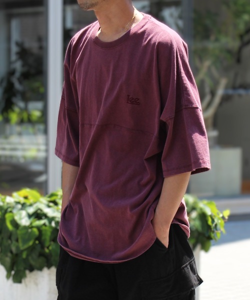 Lee(リー)の「LEE / ROUND HEM S/S TEE / LT3148(Tシャツ/カットソー・レディース・チャコールグレー/ワイン・X-LARGE)」の2枚目の写真