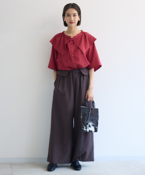 KATHARINE ROSS(キャサリンロス)の「【PILLINI/ピリーニ】【洗濯機洗い可】ビッグカラーブラウス(シャツ/ブラウス・レディース・ブラック/ホワイト/レッド・MEDIUM)」の4枚目の写真