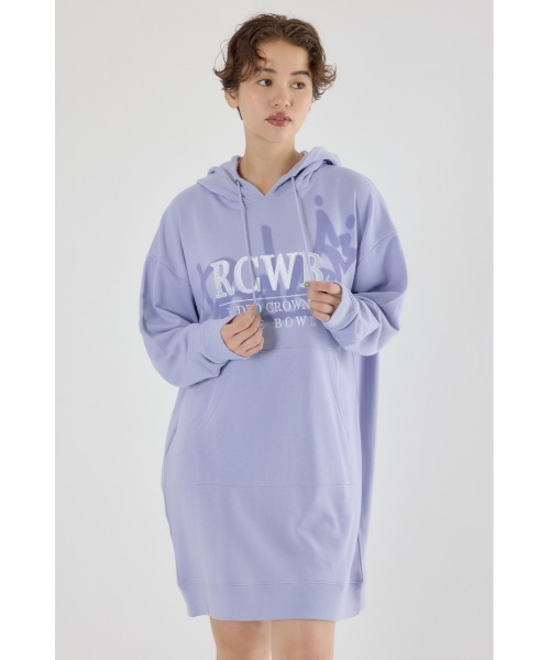 RODEO CROWNS WIDE BOWL（ロデオクラウンズワイドボウル）の「シャドーロゴパーカーワンピース（ワンピース・レディース・パープル/チャコールグレー/グレー×ホワイト・FREE）」の3枚目の写真