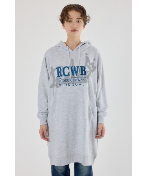 RODEO CROWNS WIDE BOWL（ロデオクラウンズワイドボウル）の「シャドーロゴパーカーワンピース（ワンピース・レディース・パープル/チャコールグレー/グレー×ホワイト・FREE）」の21枚目の写真